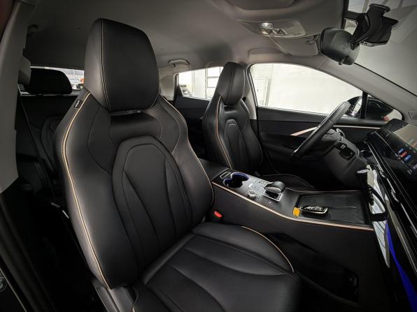 Omoda C5 I с пробегом 2023 года, цена 1 790 000 рублей, 36755 км, внедорожник, Автокод Объявления