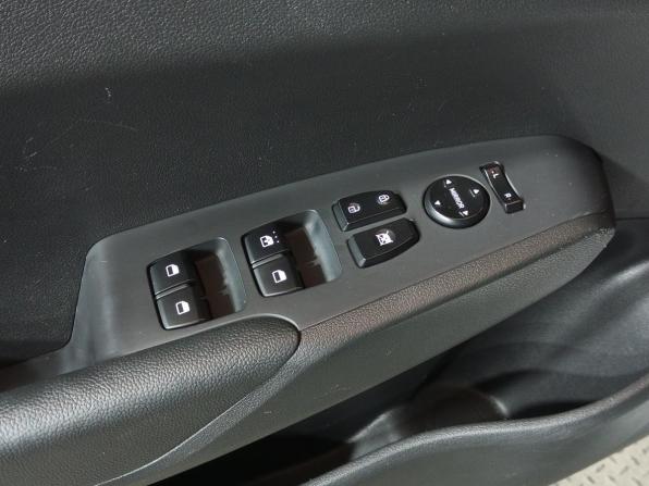 Hyundai Solaris II Рестайлинг с пробегом 2020 года, цена 1 270 000 рублей, 102109 км, седан, Автокод Объявления