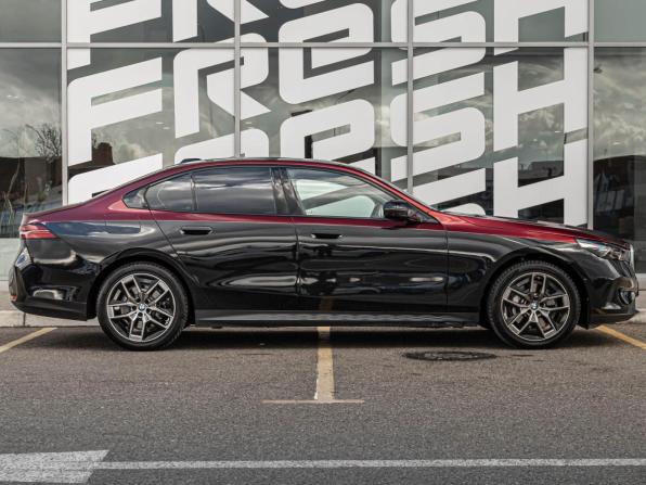 BMW 5 серии VIII (G60/G61/G68) с пробегом 2023 года, цена 7 460 000 рублей, 30269 км, седан, Автокод Объявления