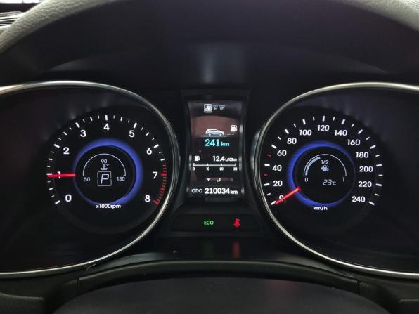 Hyundai Santa Fe III с пробегом 2013 года, цена 1 699 000 рублей, 210033 км, внедорожник, Автокод Объявления
