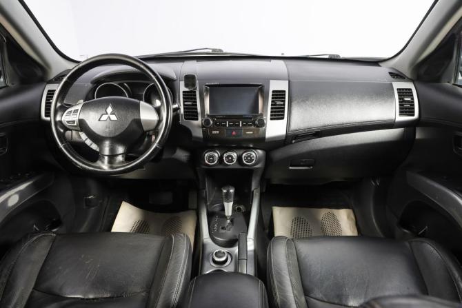 Mitsubishi Outlander II Рестайлинг с пробегом 2010 года, цена 1 399 000 рублей, 247000 км, внедорожник, Автокод Объявления
