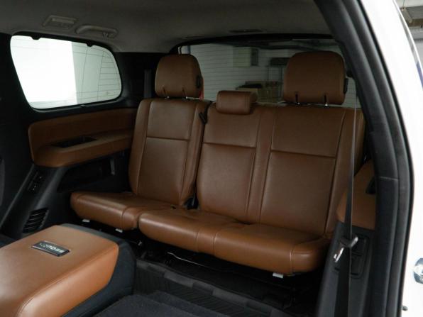 Toyota Sequoia II с пробегом 2012 года, цена 3 946 900 рублей, 160934 км, внедорожник, Автокод Объявления