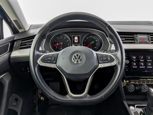 Volkswagen Passat B8 Рестайлинг с пробегом 2020 года, цена 2 459 000 рублей, 33972 км, седан, Автокод Объявления