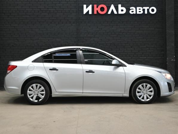 Chevrolet Cruze I Рестайлинг с пробегом 2013 года, цена 750 000 рублей, 203073 км, седан, Автокод Объявления