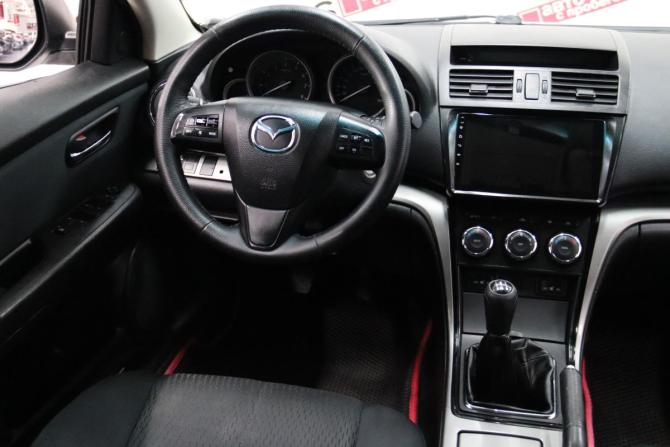 Mazda 6 II (GH) Рестайлинг с пробегом 2011 года, цена 765 650 рублей, 319678 км, лифтбек, Автокод Объявления