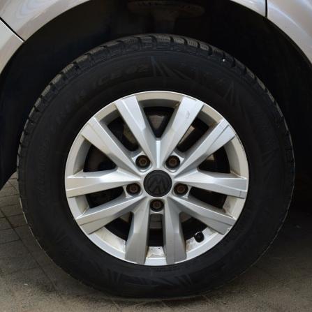 Volkswagen Multivan T6 с пробегом 2018 года, цена 3 950 000 рублей, 129885 км, минивэн, Автокод Объявления