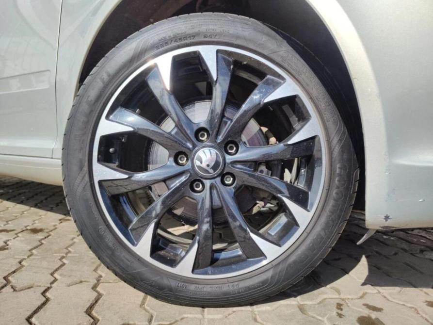Skoda Octavia II (A5) Рестайлинг Набережные Челны  - изображение 4