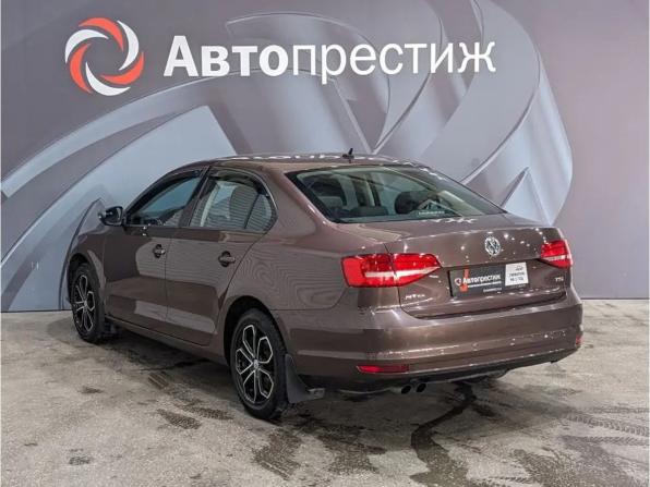 Volkswagen Jetta VI Рестайлинг с пробегом 2014 года, цена 850 000 рублей, 246000 км, седан, Автокод Объявления