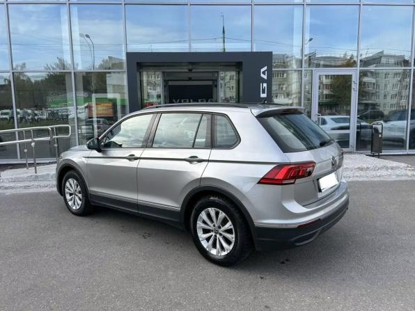 Volkswagen Tiguan II Рестайлинг с пробегом 2021 года, цена 2 399 000 рублей, 103741 км, внедорожник, Автокод Объявления