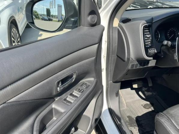 Mitsubishi Outlander III с пробегом 2014 года, цена 1 445 000 рублей, 181203 км, внедорожник, Автокод Объявления