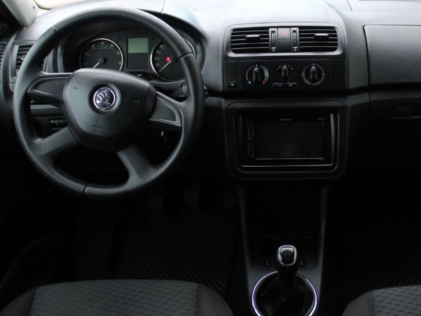 Skoda Fabia II Рестайлинг с пробегом 2013 года, цена 529 000 рублей, 175183 км, хэтчбек, Автокод Объявления