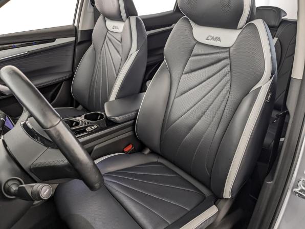 Geely Atlas II с пробегом 2024 года, цена 2 600 000 рублей, 46670 км, внедорожник, Автокод Объявления