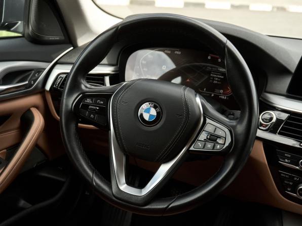 BMW 5 серии VII (G30/G31/G38) с пробегом 2019 года, цена 3 450 000 рублей, 118029 км, седан, Автокод Объявления