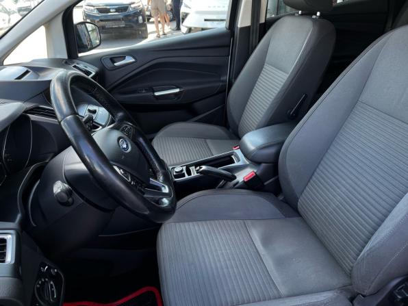 Ford C-MAX II Рестайлинг с пробегом 2016 года, цена 1 037 000 рублей, 163711 км, компактвэн, Автокод Объявления