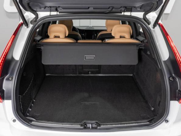 Volvo XC60 II с пробегом 2018 года, цена 4 240 000 рублей, 97208 км, внедорожник, Автокод Объявления