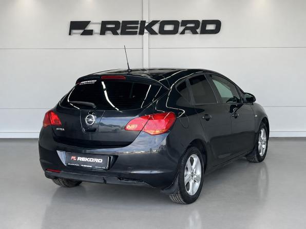 Opel Astra J с пробегом 2011 года, цена 499 000 рублей, 164374 км, хэтчбек, Автокод Объявления