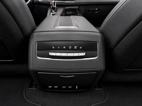 Cadillac Escalade V с пробегом 2023 года, цена 12 995 000 рублей, 87189 км, внедорожник, Автокод Объявления