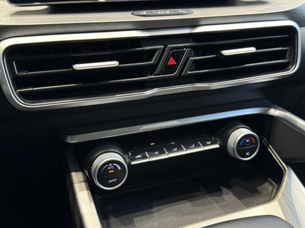 Geely Coolray I с пробегом 2023 года, цена 1 785 000 рублей, 47511 км, внедорожник, Автокод Объявления