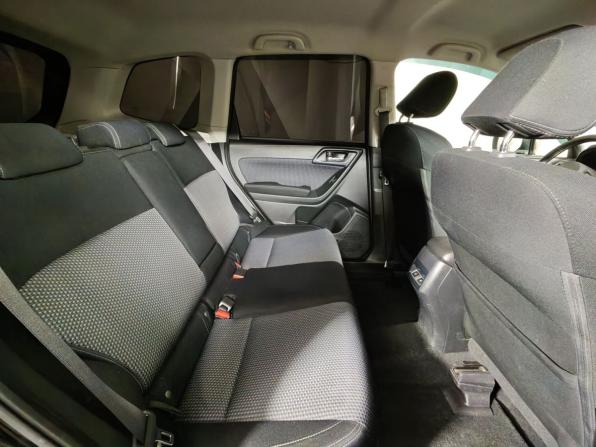 Subaru Forester IV Рестайлинг 2 с пробегом 2017 года, цена 1 319 000 рублей, 300848 км, внедорожник, Автокод Объявления