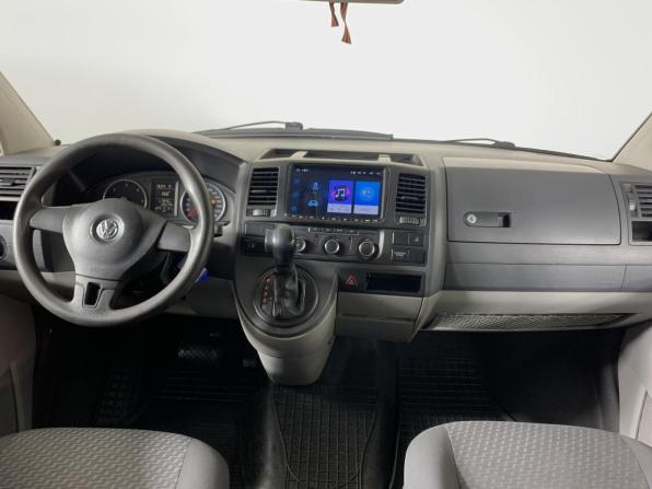 Volkswagen Caravelle T5 Рестайлинг с пробегом 2011 года, цена 1 528 000 рублей, 290000 км, минивэн, Автокод Объявления