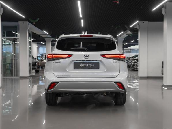 Toyota Highlander IV (XU70) с пробегом 2026 года, цена 5 700 000 рублей, 50 км, внедорожник, Автокод Объявления
