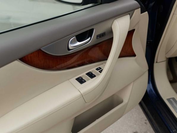 Infiniti FX II (S51) Рестайлинг с пробегом 2012 года, цена 1 565 000 рублей, 281562 км, внедорожник, Автокод Объявления