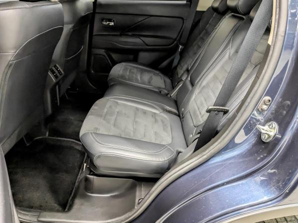 Mitsubishi Outlander III Рестайлинг 3 с пробегом 2021 года, цена 2 750 000 рублей, 111269 км, внедорожник, Автокод Объявления