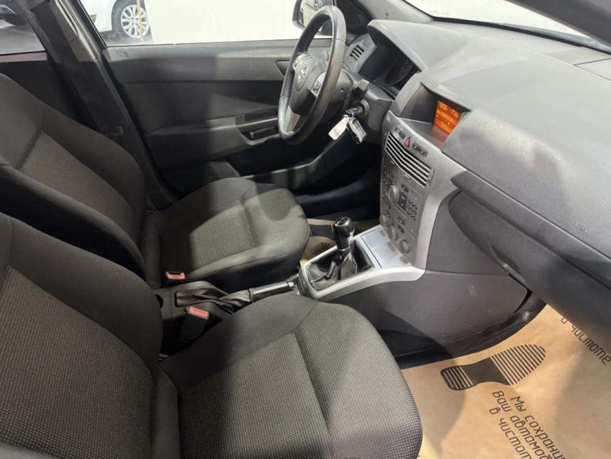 Opel Astra H Рестайлинг Курск  - изображение 8