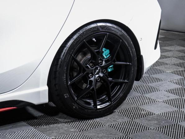 Kia Ceed III Рестайлинг с пробегом 2021 года, цена 2 350 000 рублей, 96586 км, хэтчбек, Автокод Объявления