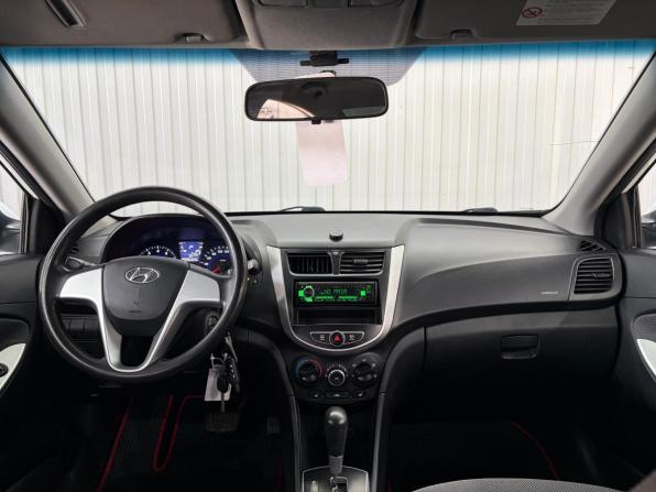 Hyundai Solaris I с пробегом 2011 года, цена 697 000 рублей, 256000 км, седан, Автокод Объявления