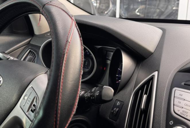 Hyundai ix35 I с пробегом 2013 года, цена 1 150 000 рублей, 357003 км, внедорожник, Автокод Объявления