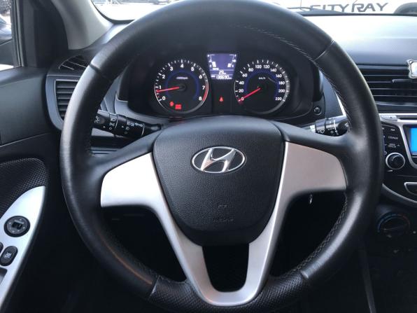 Hyundai Solaris I с пробегом 2013 года, цена 980 000 рублей, 138691 км, седан, Автокод Объявления