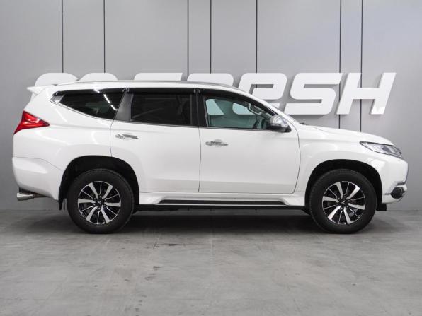Mitsubishi Pajero Sport III с пробегом 2017 года, цена 3 180 000 рублей, 100414 км, внедорожник, Автокод Объявления