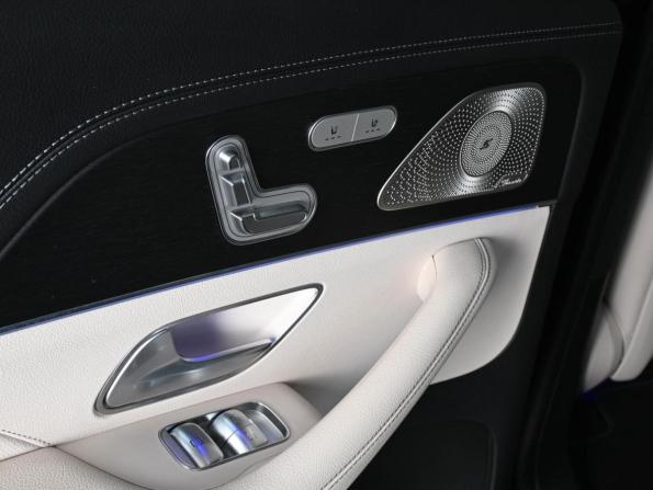 Mercedes-Benz GLS II (X167) Рестайлинг с пробегом 2024 года, цена 14 999 000 рублей, 8739 км, внедорожник, Автокод Объявления