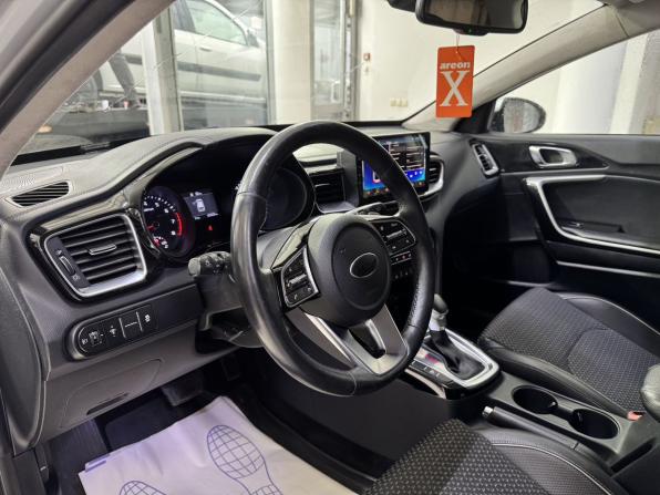 Kia Ceed III с пробегом 2019 года, цена 1 610 000 рублей, 67624 км, универсал, Автокод Объявления