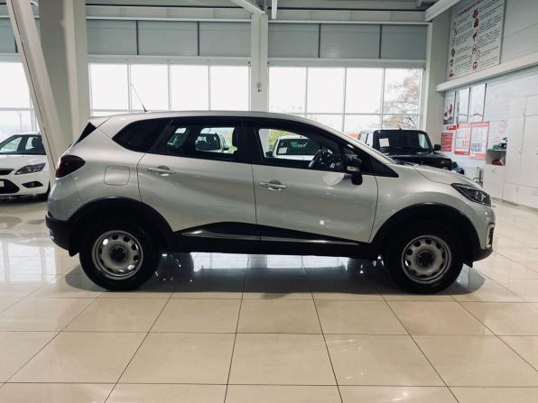 Renault Kaptur I с пробегом 2017 года, цена 1 550 000 рублей, 83000 км, внедорожник, Автокод Объявления