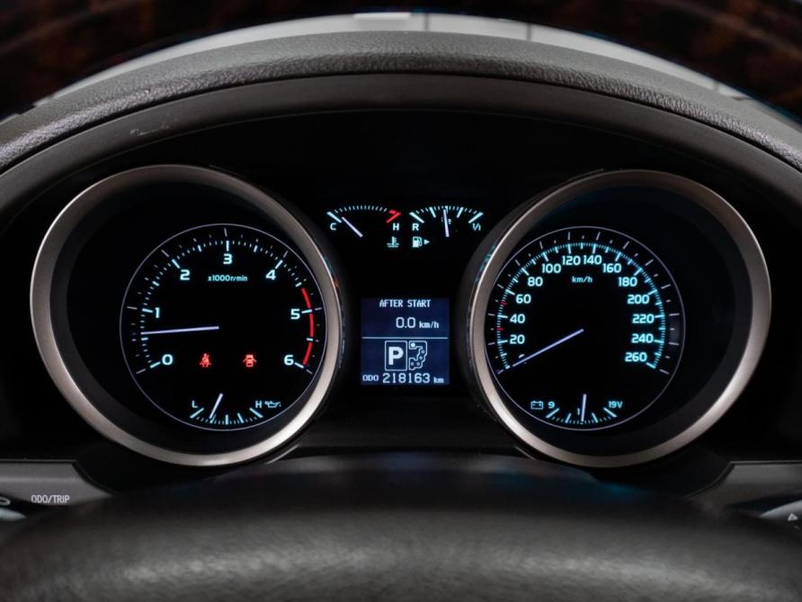 Toyota Land Cruiser 200 Series Тюмень  - изображение 16