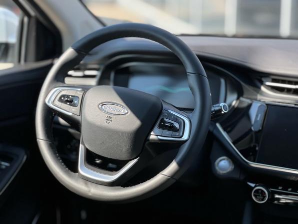 Omoda S5 с пробегом 2023 года, цена 1 349 000 рублей, 19000 км, седан, Автокод Объявления
