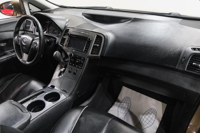 Toyota Venza I с пробегом 2013 года, цена 2 149 000 рублей, 236000 км, внедорожник, Автокод Объявления