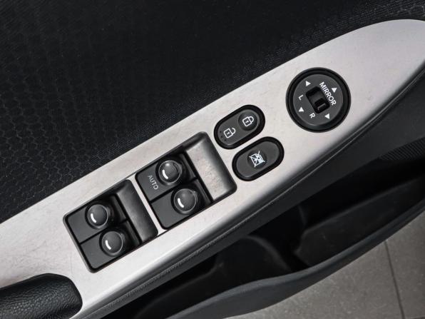 Hyundai Solaris I Рестайлинг с пробегом 2014 года, цена 869 000 рублей, 187736 км, хэтчбек, Автокод Объявления