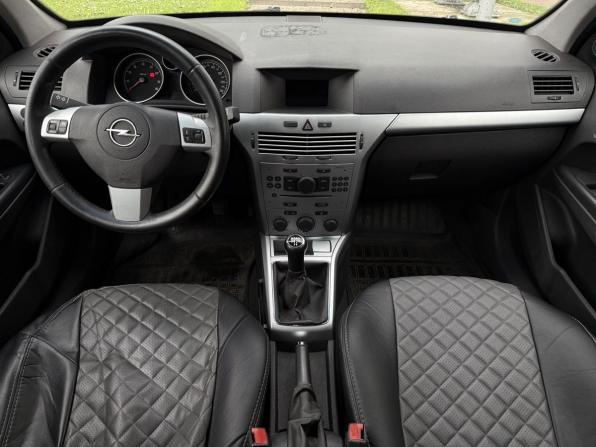 Opel Astra H Рестайлинг с пробегом 2012 года, цена 530 000 рублей, 198746 км, универсал, Автокод Объявления