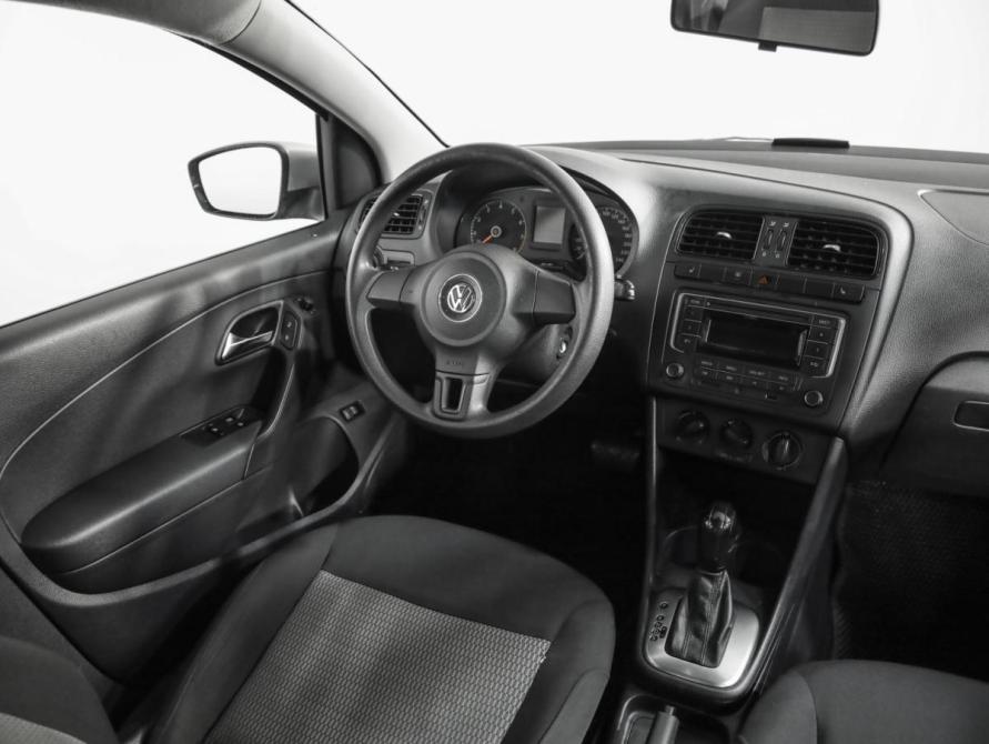 Volkswagen Polo V Санкт-Петербург  - изображение 10