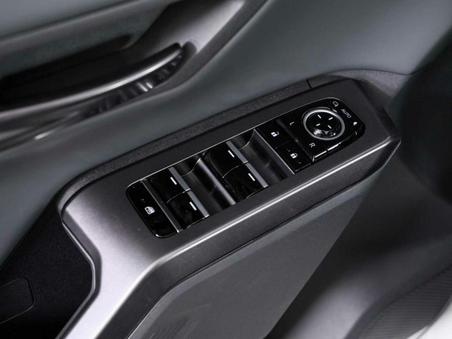 Toyota RAV4 VI (XA60) Екатеринбург  - изображение 18