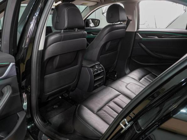 BMW 5 серии VII (G30/G31/G38) с пробегом 2019 года, цена 3 399 000 рублей, 132524 км, седан, Автокод Объявления