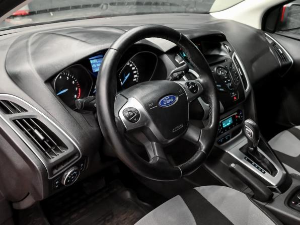 Ford Focus III с пробегом 2014 года, цена 820 000 рублей, 145125 км, седан, Автокод Объявления