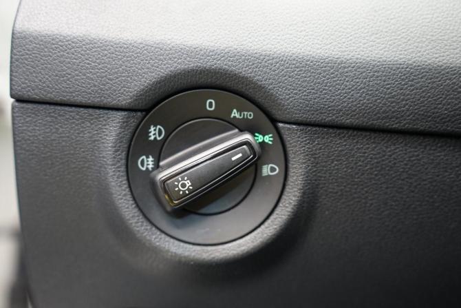 Skoda Octavia III (A7) Рестайлинг с пробегом 2019 года, цена 2 380 000 рублей, 152000 км, лифтбек, Автокод Объявления