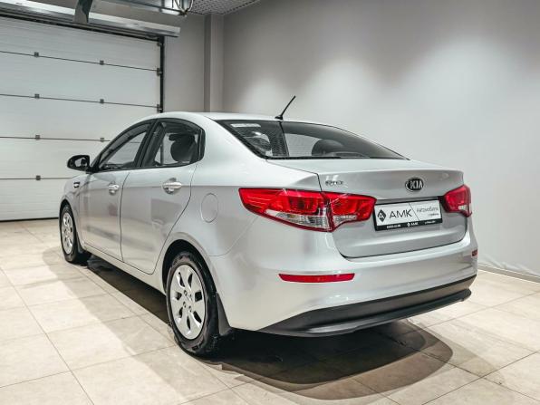 Kia Rio III Рестайлинг с пробегом 2015 года, цена 952 397 рублей, 127718 км, седан, Автокод Объявления