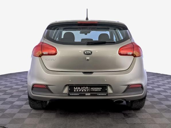 Kia Ceed II с пробегом 2014 года, цена 1 200 000 рублей, 138142 км, хэтчбек, Автокод Объявления