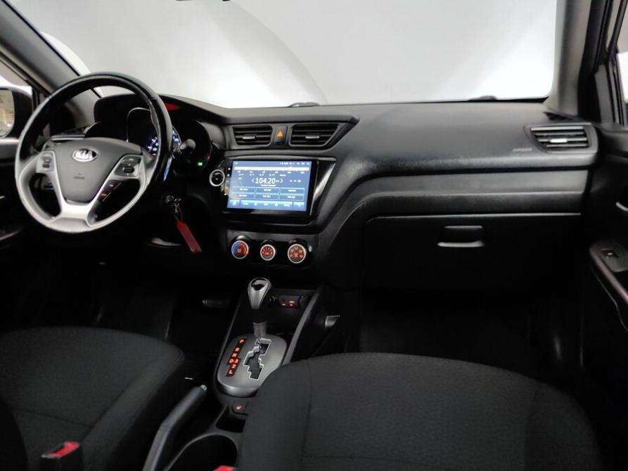 Kia Rio III Рестайлинг Подольск  - изображение 13