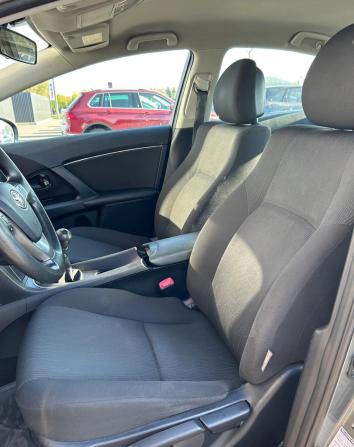 Toyota Avensis III с пробегом 2009 года, цена 1 090 000 рублей, 116311 км, седан, Автокод Объявления
